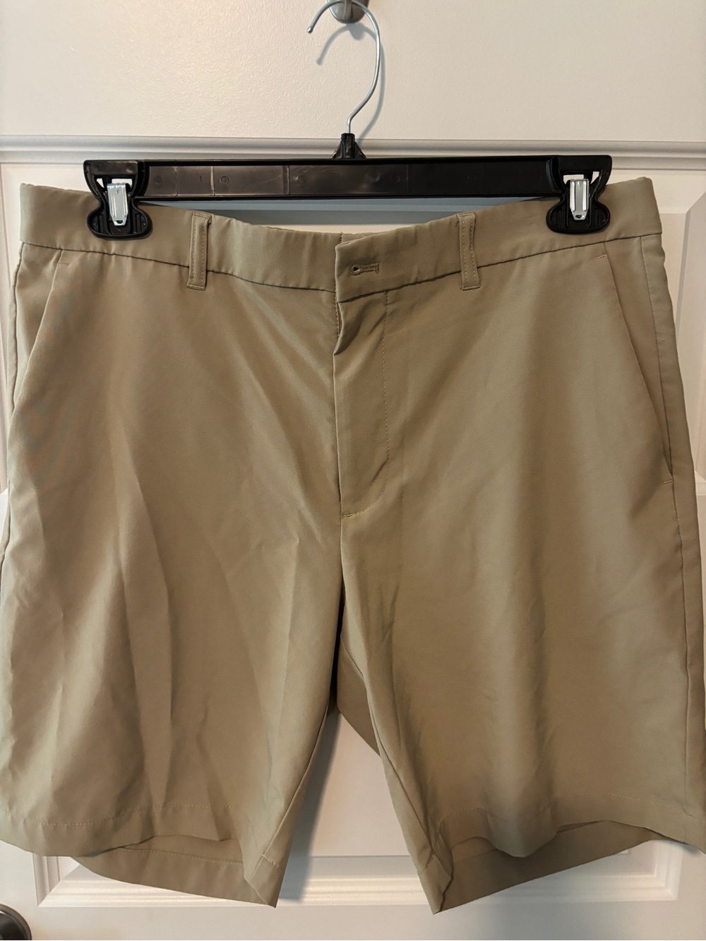 Callaway Men's Tan Golf Flat-Front Shorts